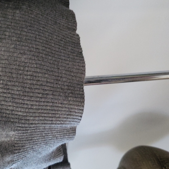 APT. 9 gray long sleeve full zip knit sweater with ribbed accents - Picture 8 of 13